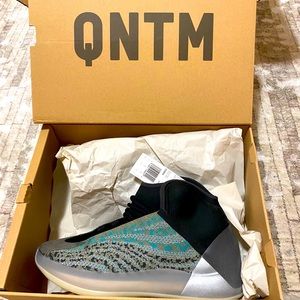 Brand new-never worn size 8.5 Yeezy QNTM